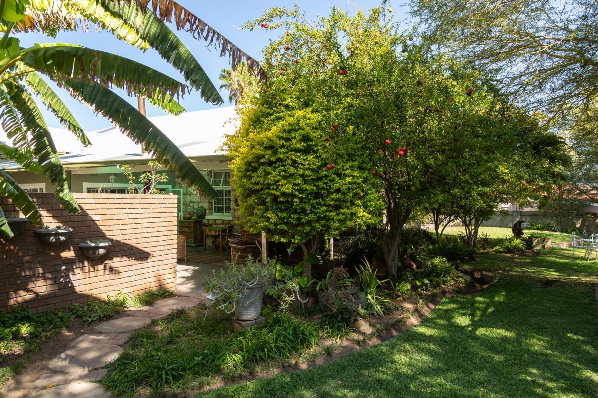 Hh 820 Accomodation Grootfontein Kültér fotó